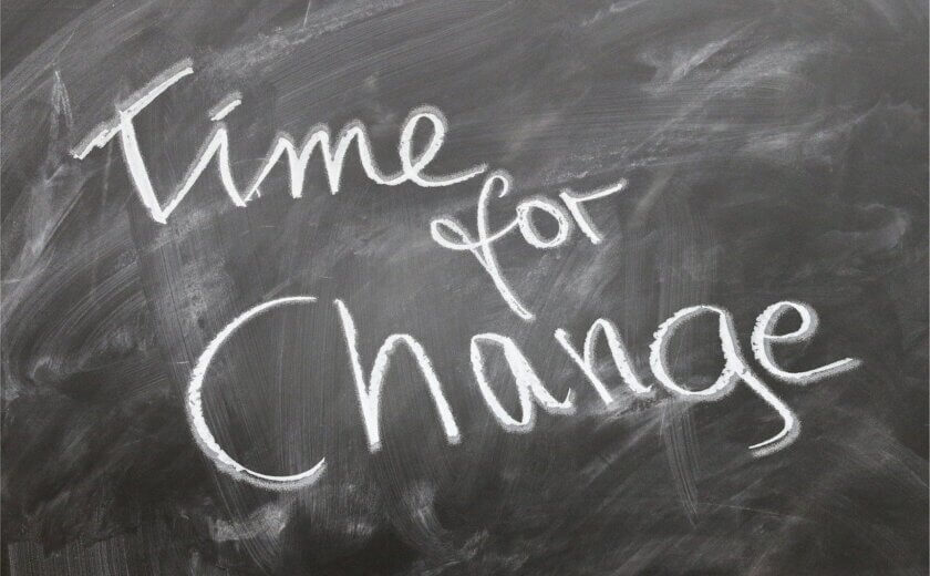 アップロード画像のファイル名変更